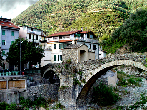 Il Ponte di Santa Lucia e il Ponte della Madonna degli Angeli